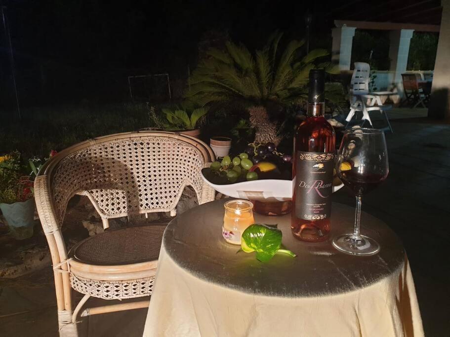 Villa Principe Degli Olivi Maruggio Luaran gambar