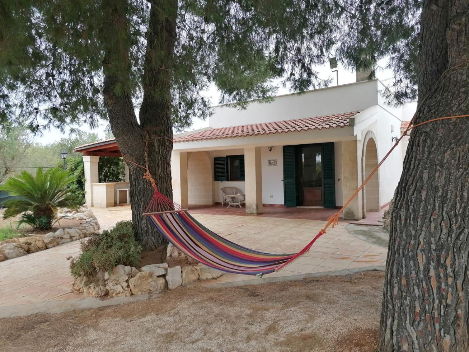 Villa Principe Degli Olivi Maruggio Luaran gambar
